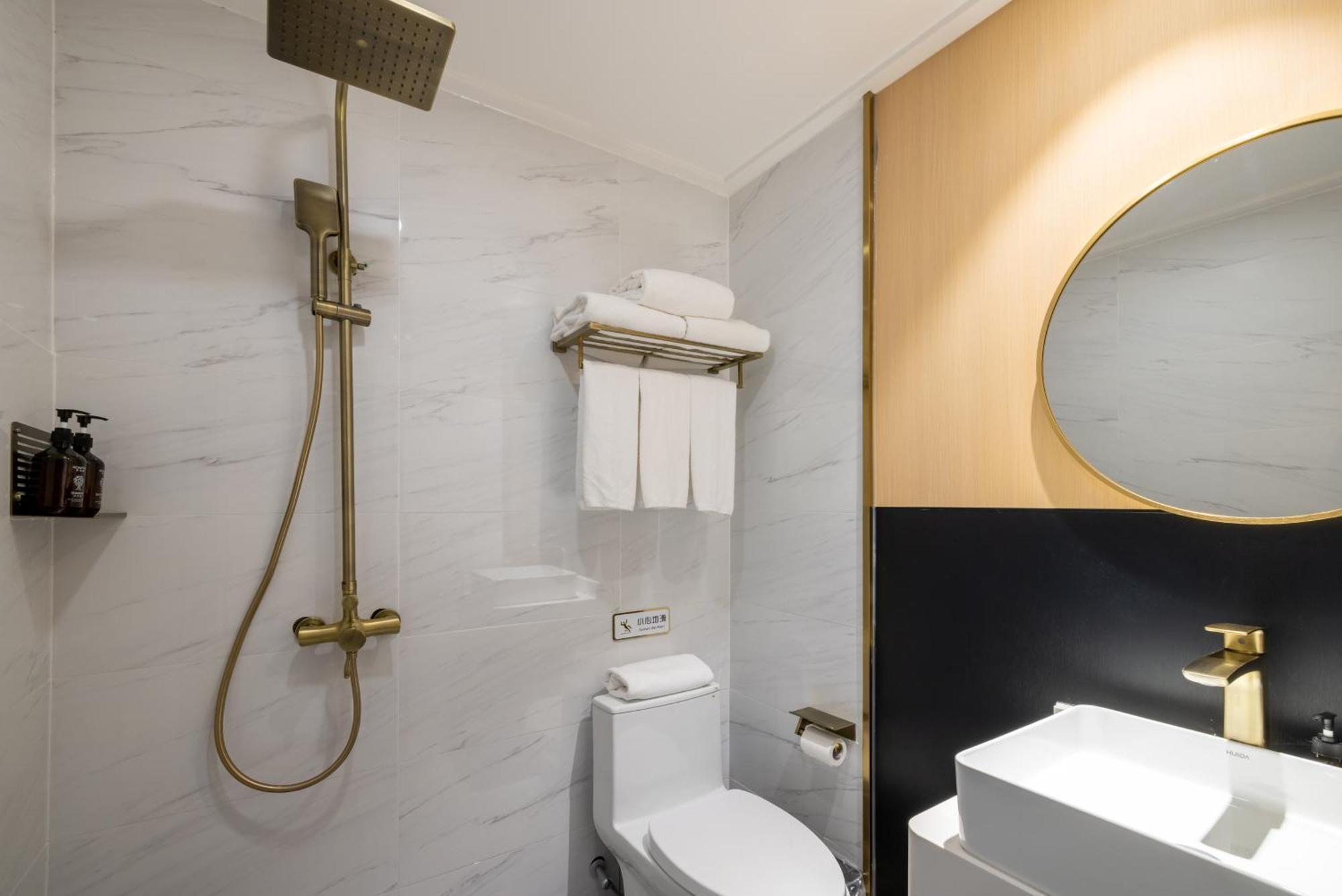 Jingfang Building Smart Hotel - Located In The Busiest Part Of The Downtown Area, Near Beijing Tiananmen Square And The Forbidden City,Wangfujing Shopping Street ,Newly Opened Hotel,Provide Free Laundry Service,Provide Tourism And Ticketing Services Luaran gambar